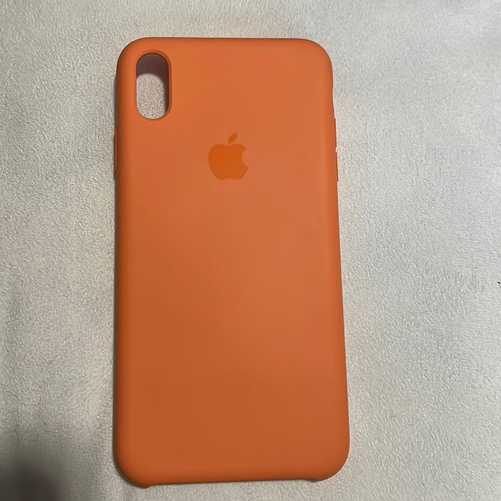 iPhone Xs Max apple case